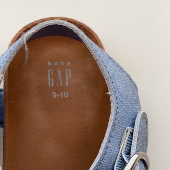 Gap denim buckle sandals - Picture 2 of 5